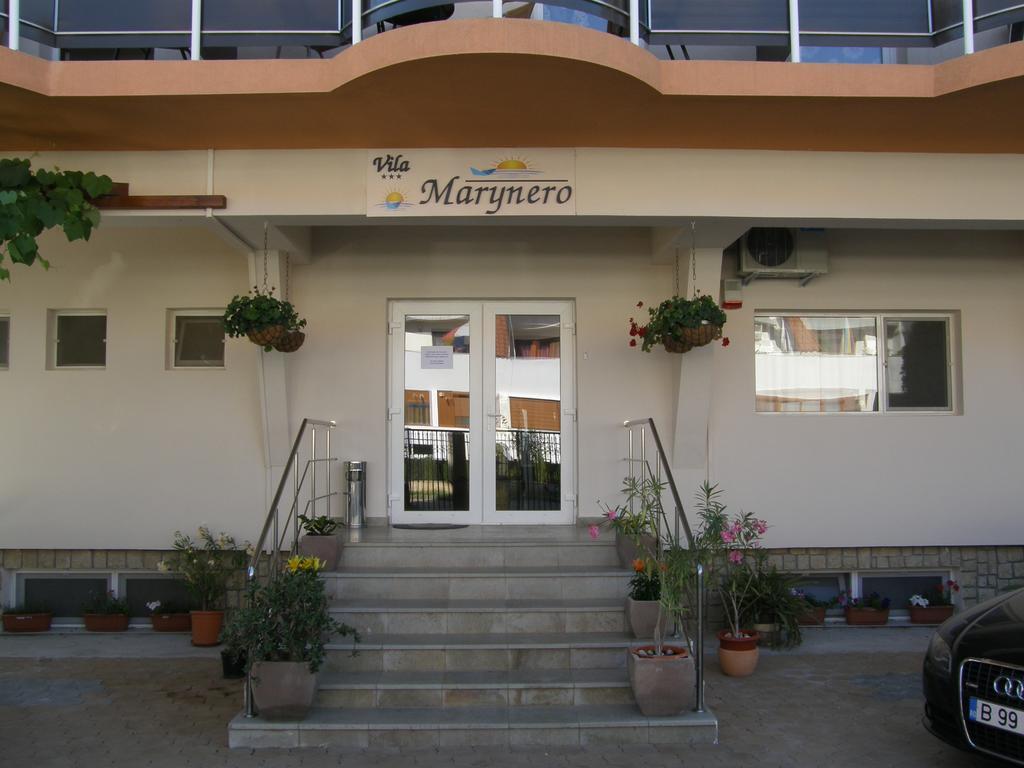 Marynero Hotel Navodari Bagian luar foto
