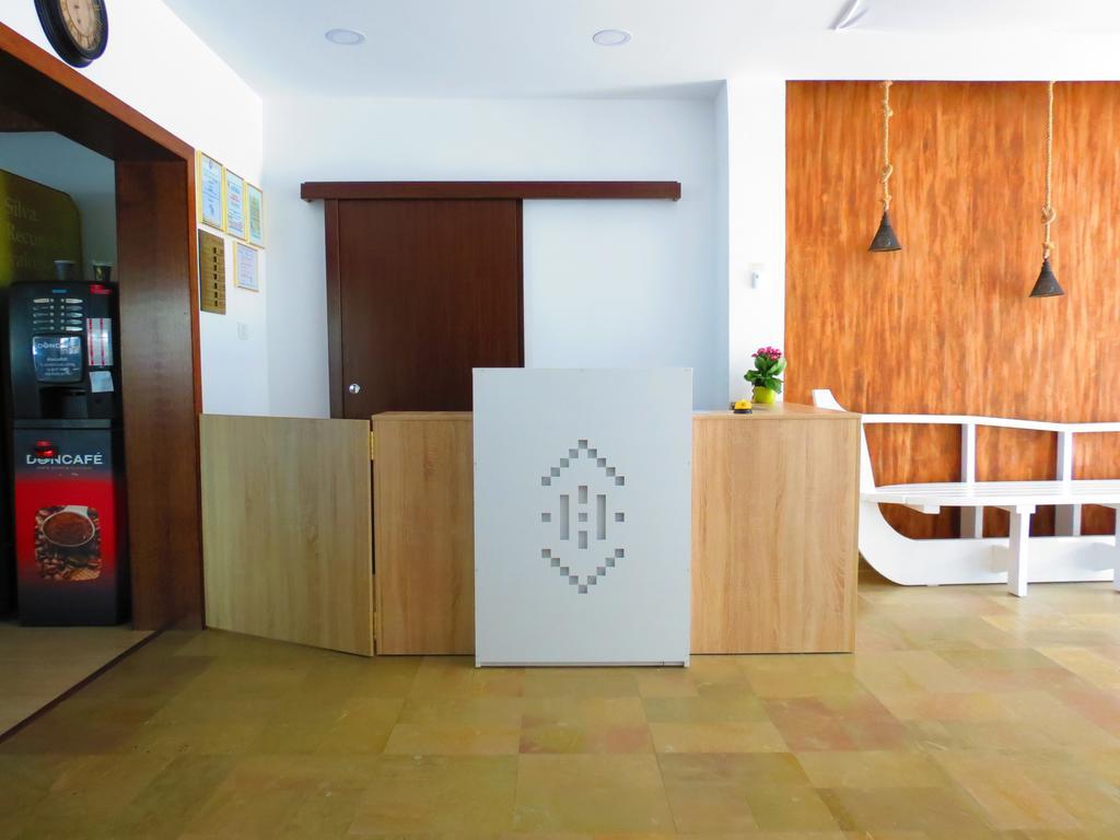 Marynero Hotel Navodari Bagian luar foto